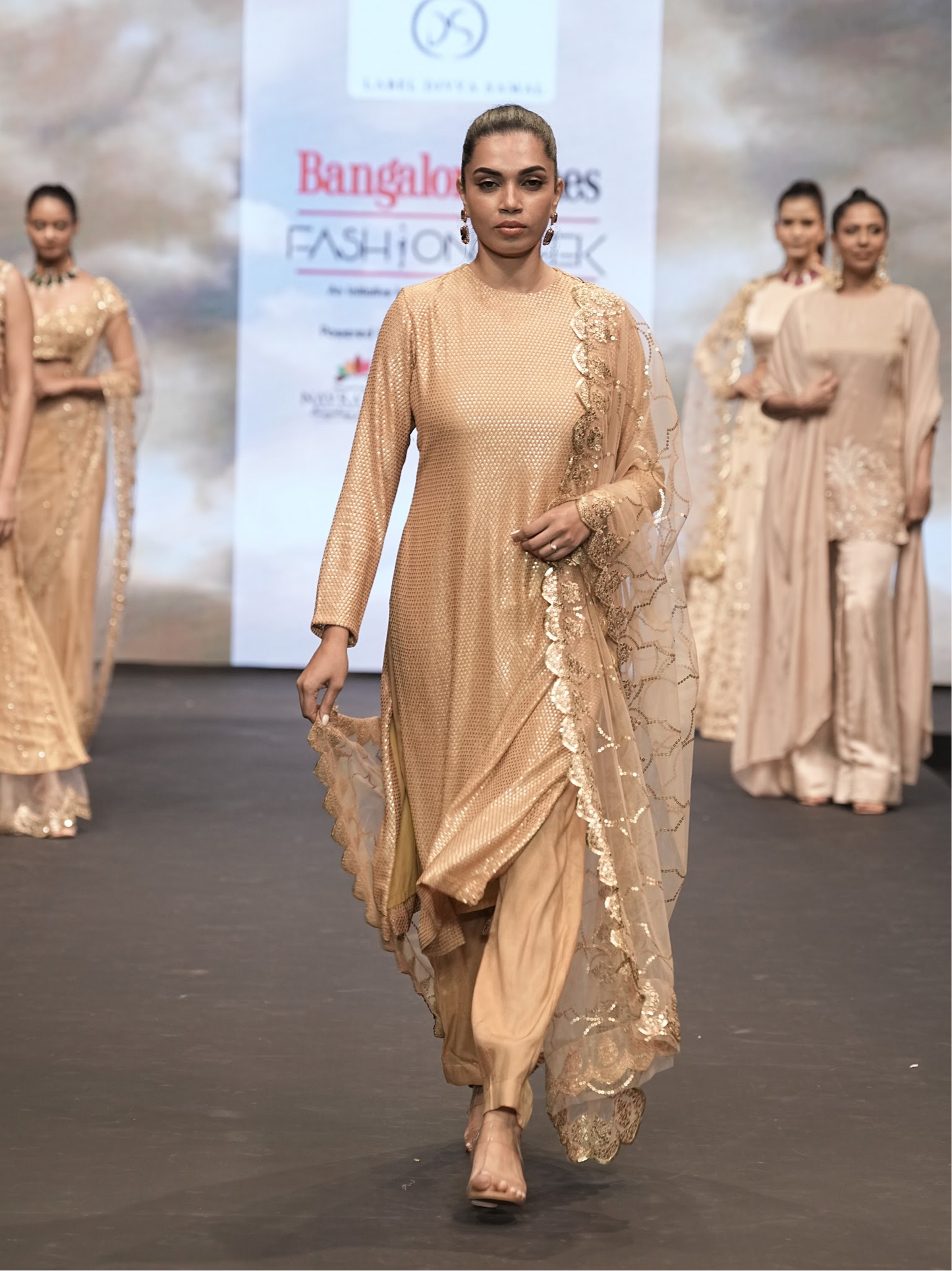 Kanaka kurta set