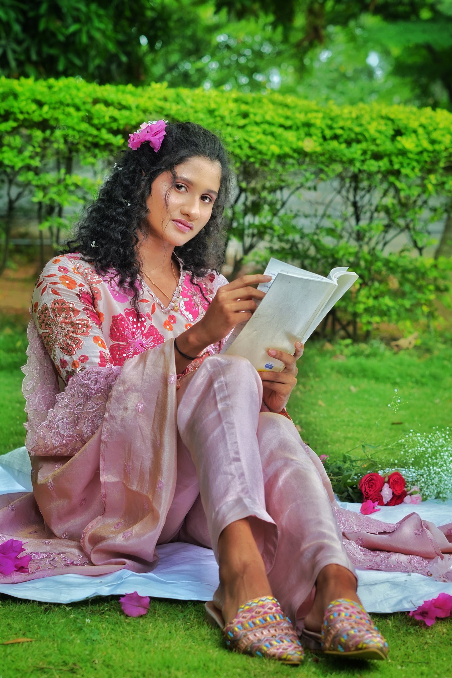 Gulroz Bloom kurta set