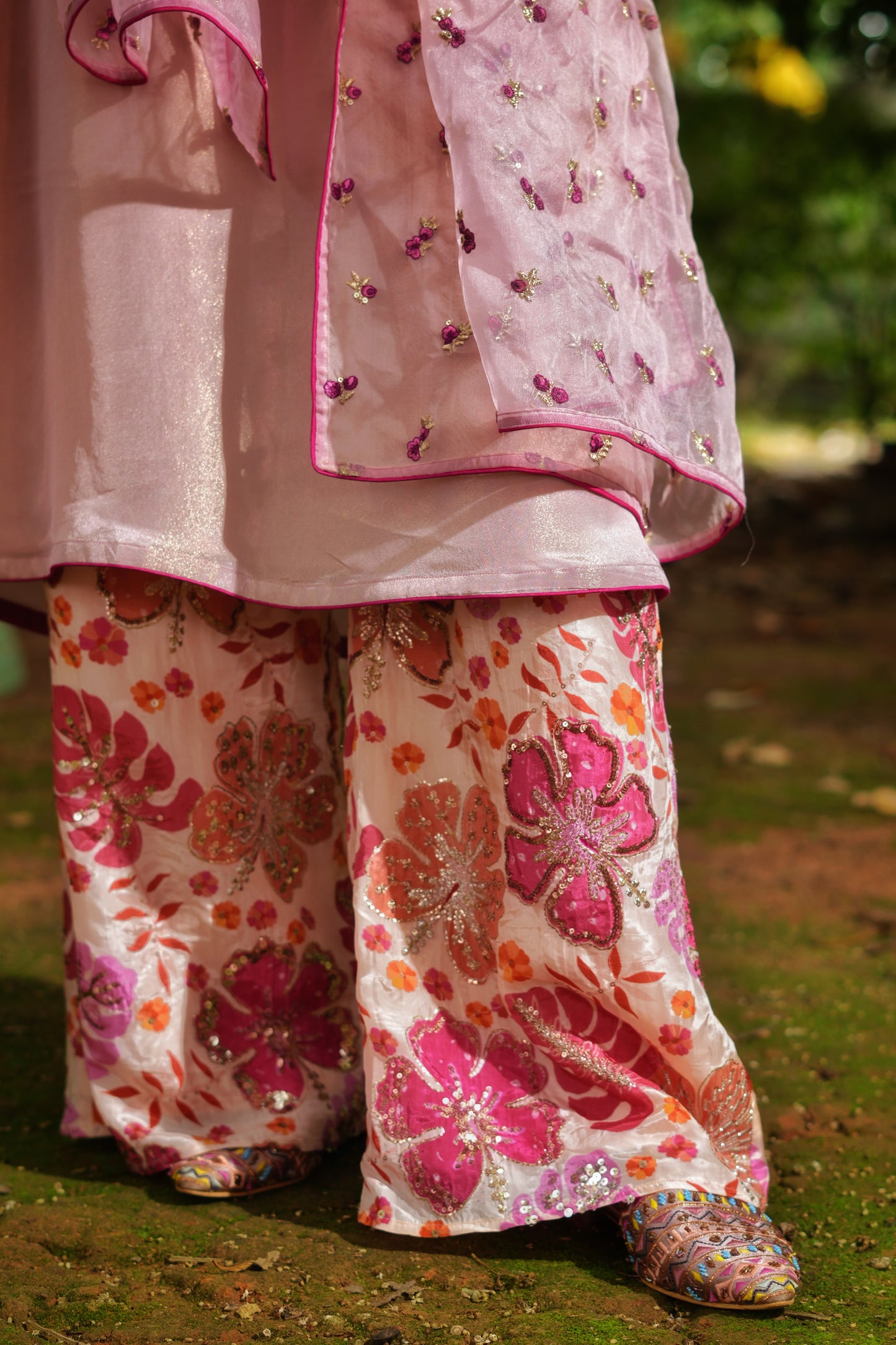 Gulbano Kurta set