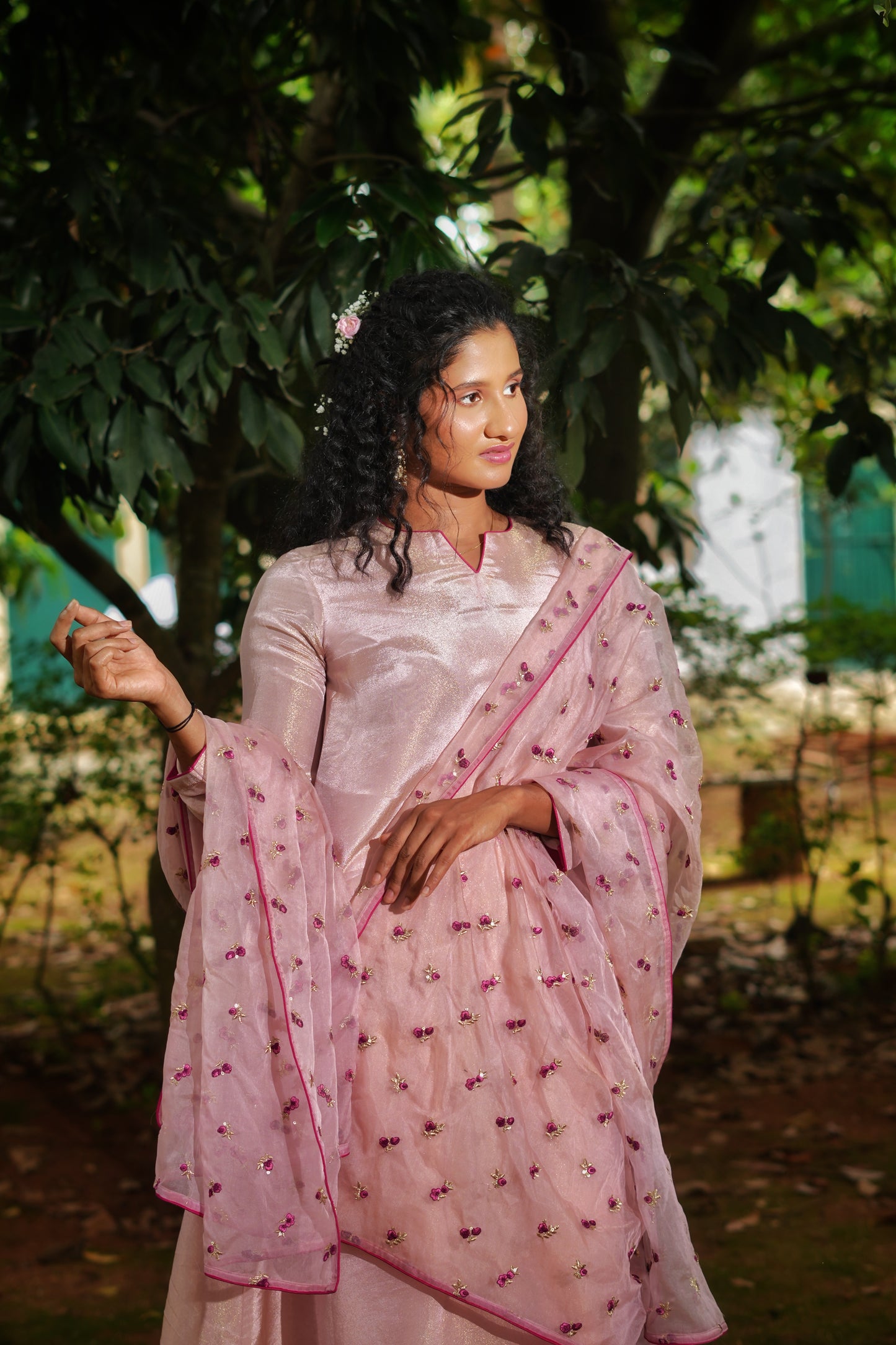 Gulbano Kurta set