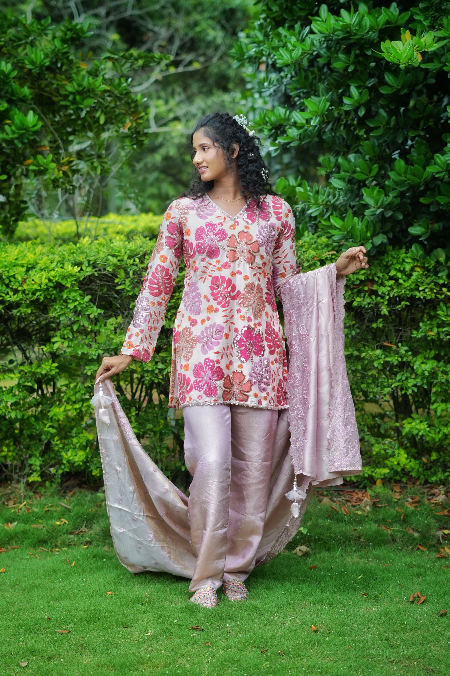 Gulroz Bloom kurta set