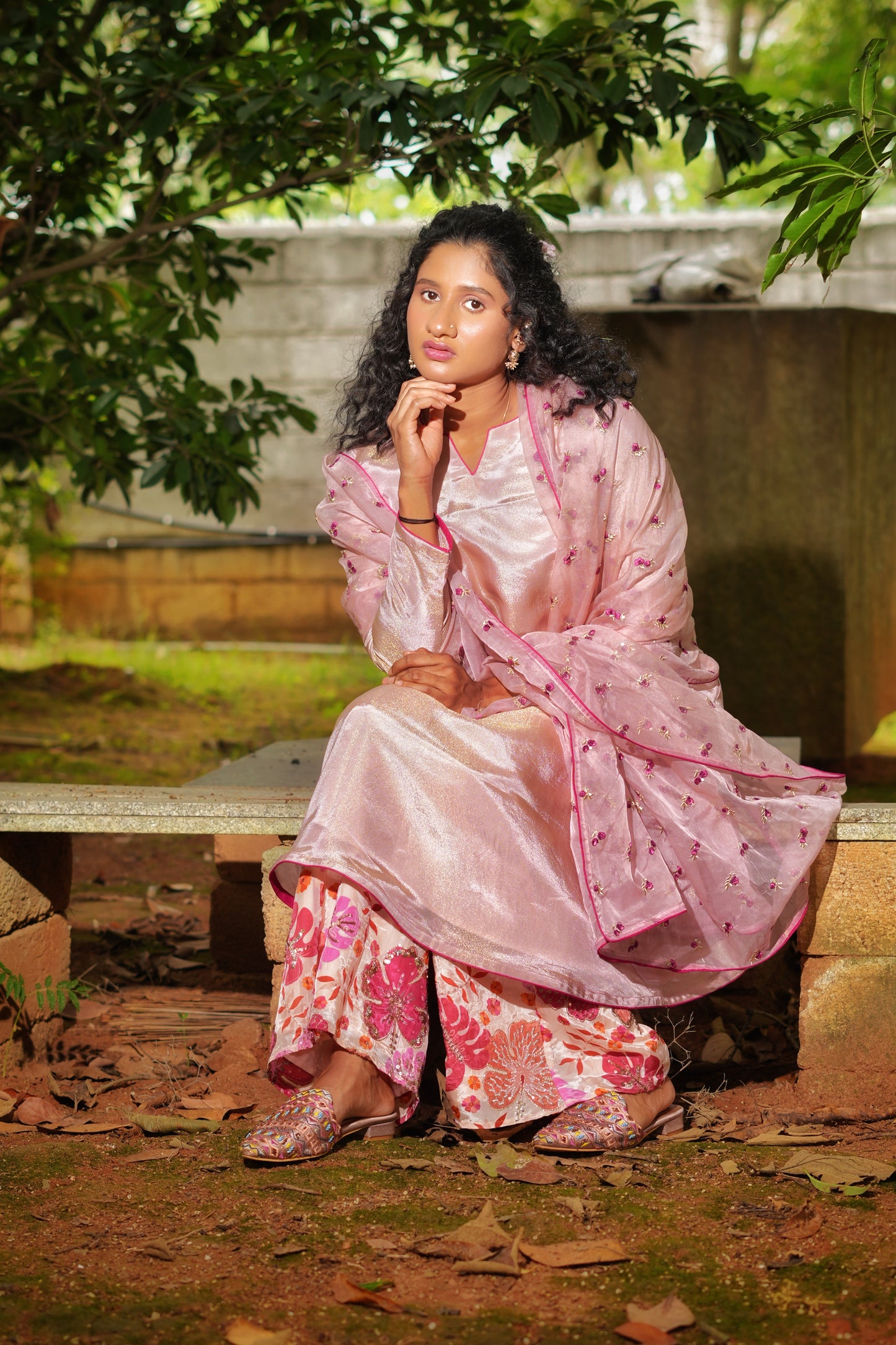 Gulbano Kurta set