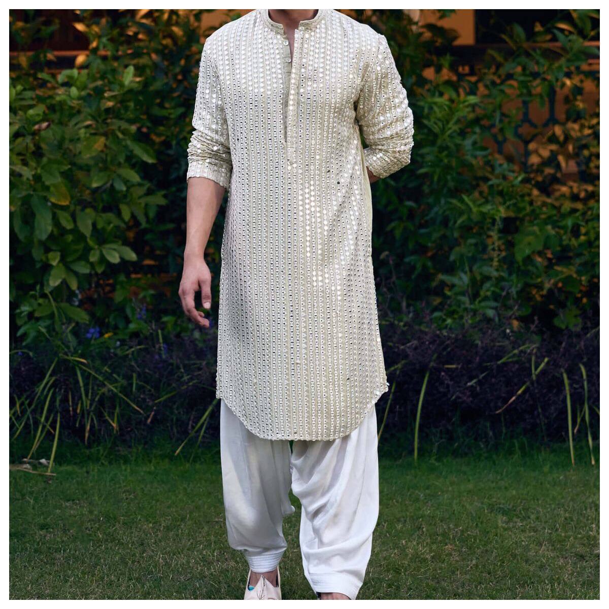 KURTA AND PANT SET