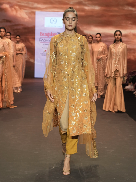 Vedika kurta set