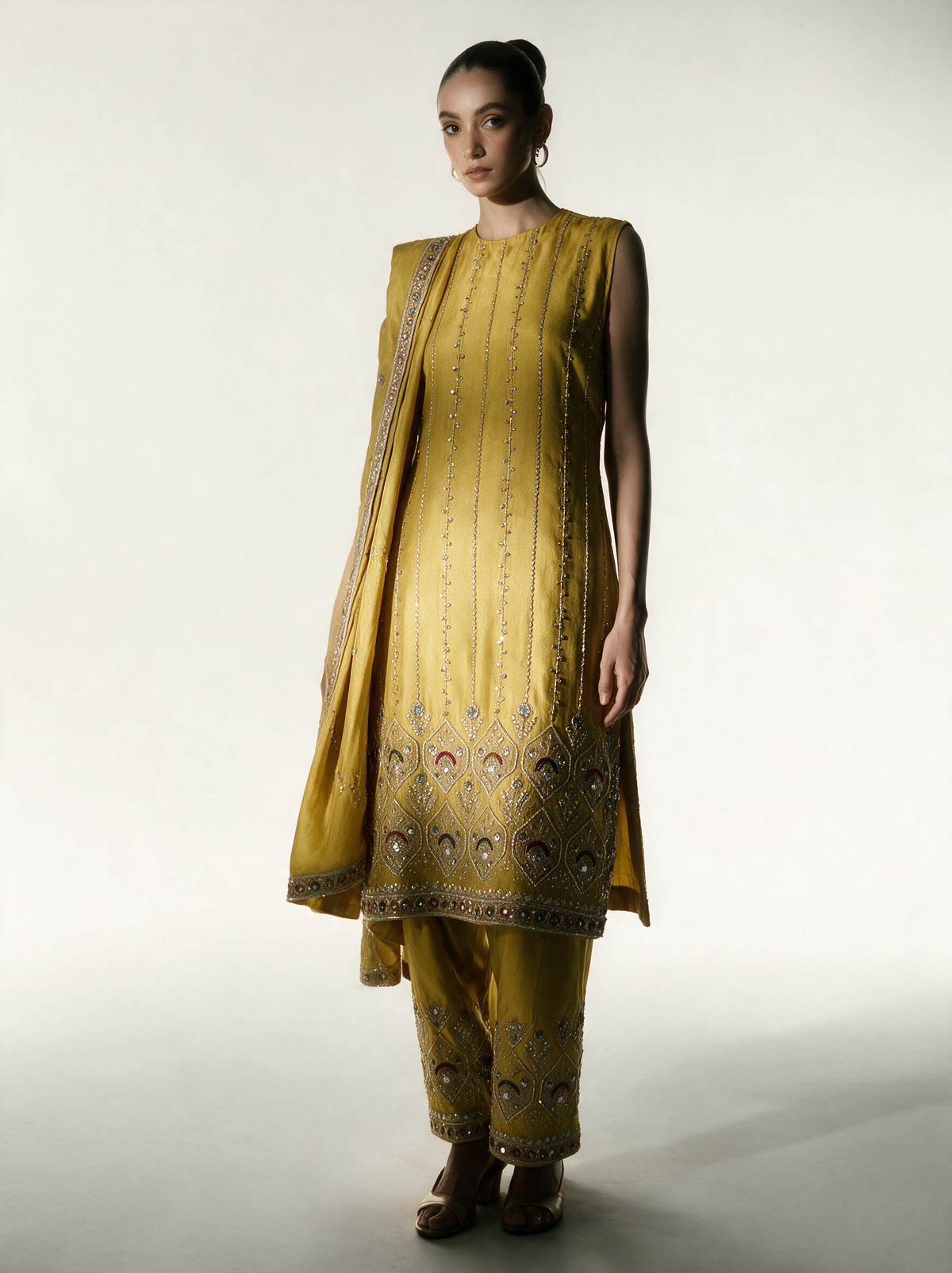 Amaltaas kurta set