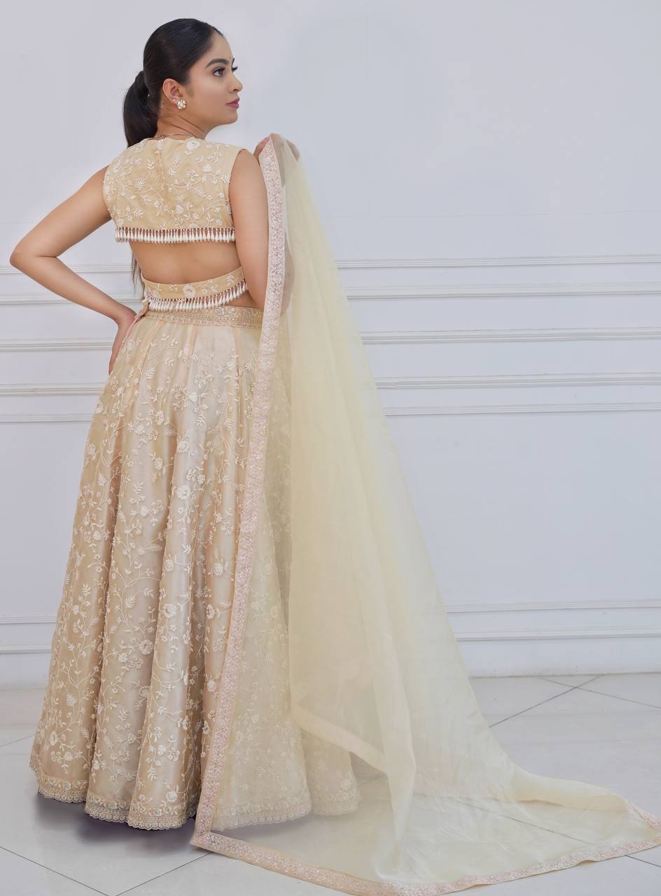 WALLFLOWER LEHENGA