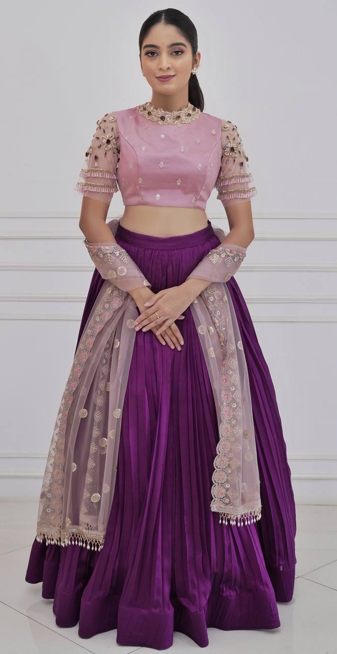 AURORA LEHENGA SET