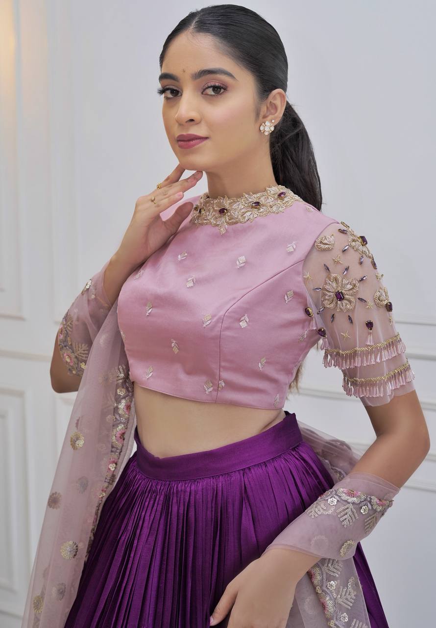 AURORA LEHENGA SET