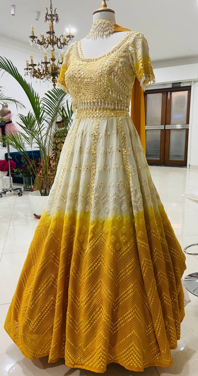 MEERA LEHENGA SET