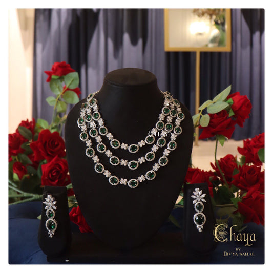 ELARA NECKLACE SET